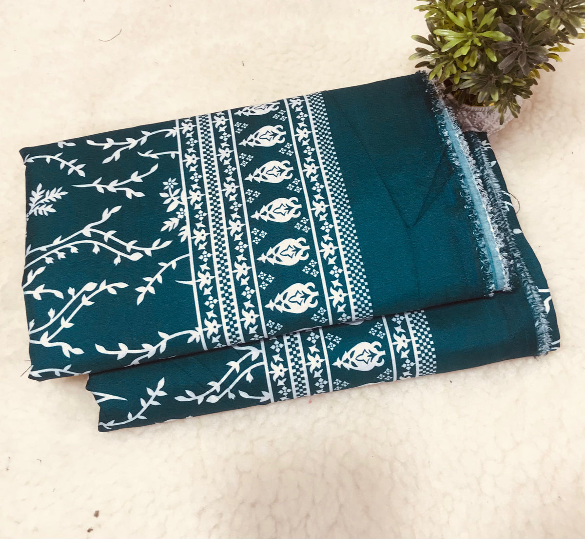 πΈFLORAL PRINTS β 2 PCS UNSTITCHEDπΈ