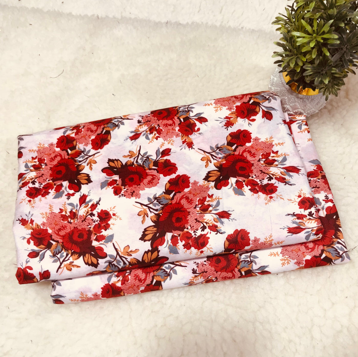 🌸FLORAL PRINTS – 2 PCS UNSTITCHED🌸