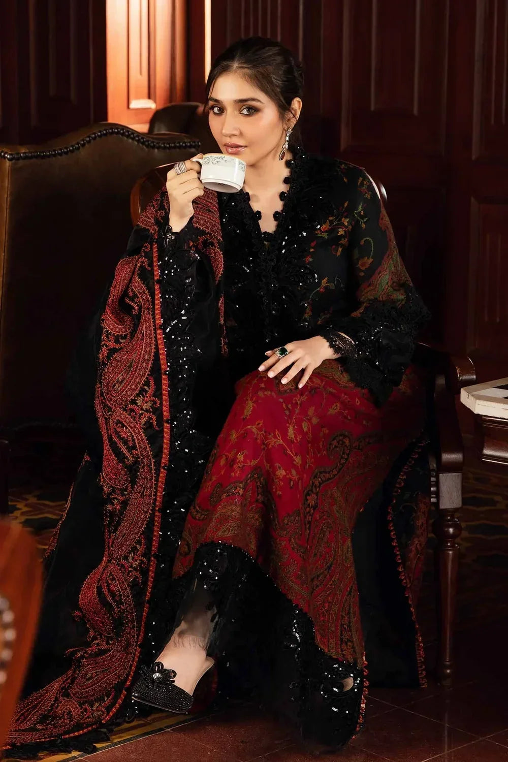 OPULENT LAWN EMBROIDERED 3PC SUIT