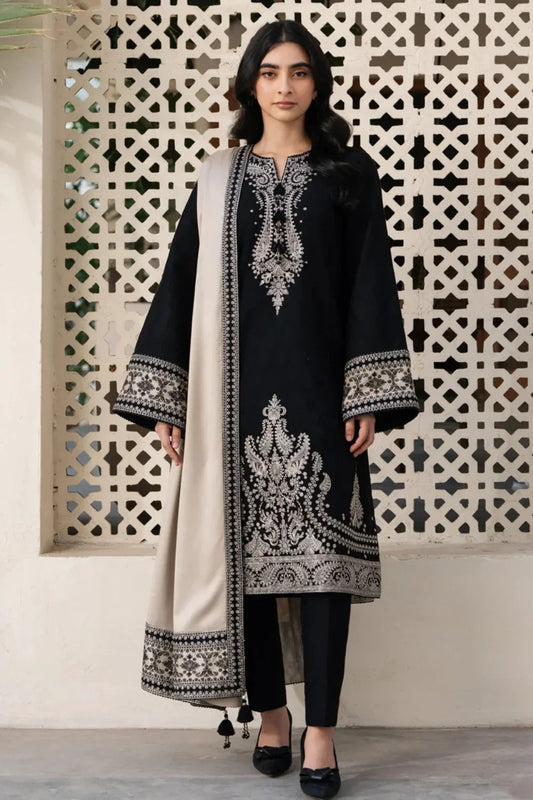 EXCLUSIVE 3PC EMBROIDERED LAWN ENSEMBLE