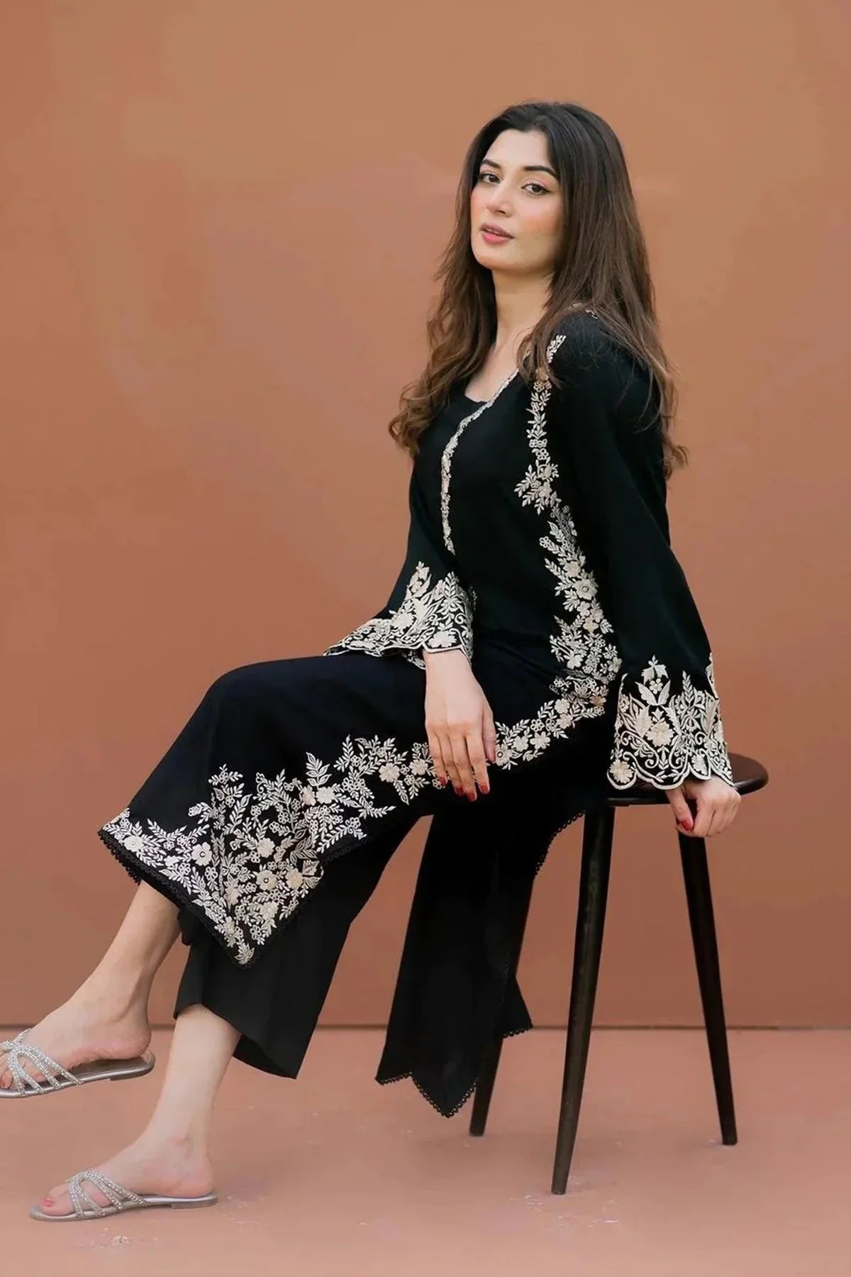 Dhanak-2PC Embroidered Suit - 670