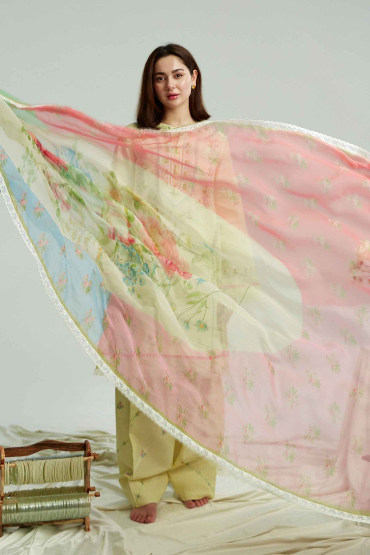 ROYAL EMBROIDERED LAWN 3PC COLLECTION